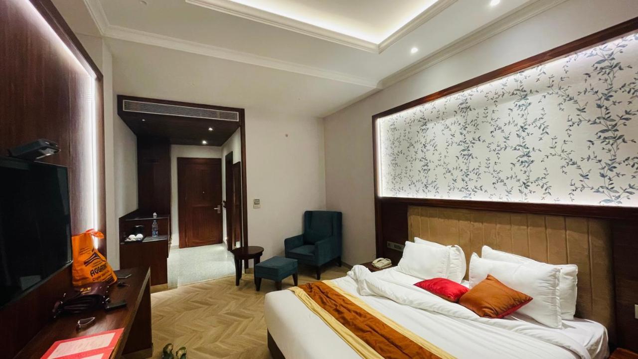 Hotel Royal Chūru エクステリア 写真